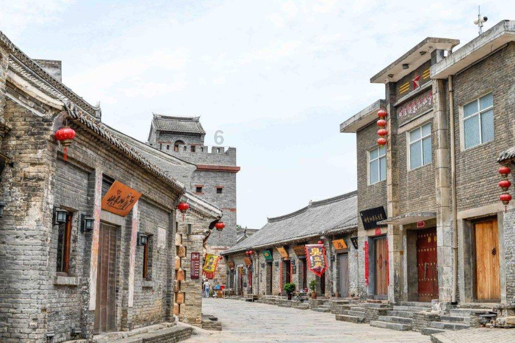 胡萝卜炒肉丝，口味鲜美，浓而不腻